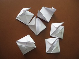 Imagen: dados de papel